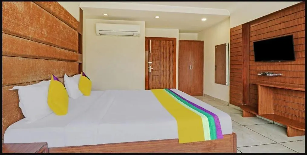 Hotel O Grand Signia Zirakpur